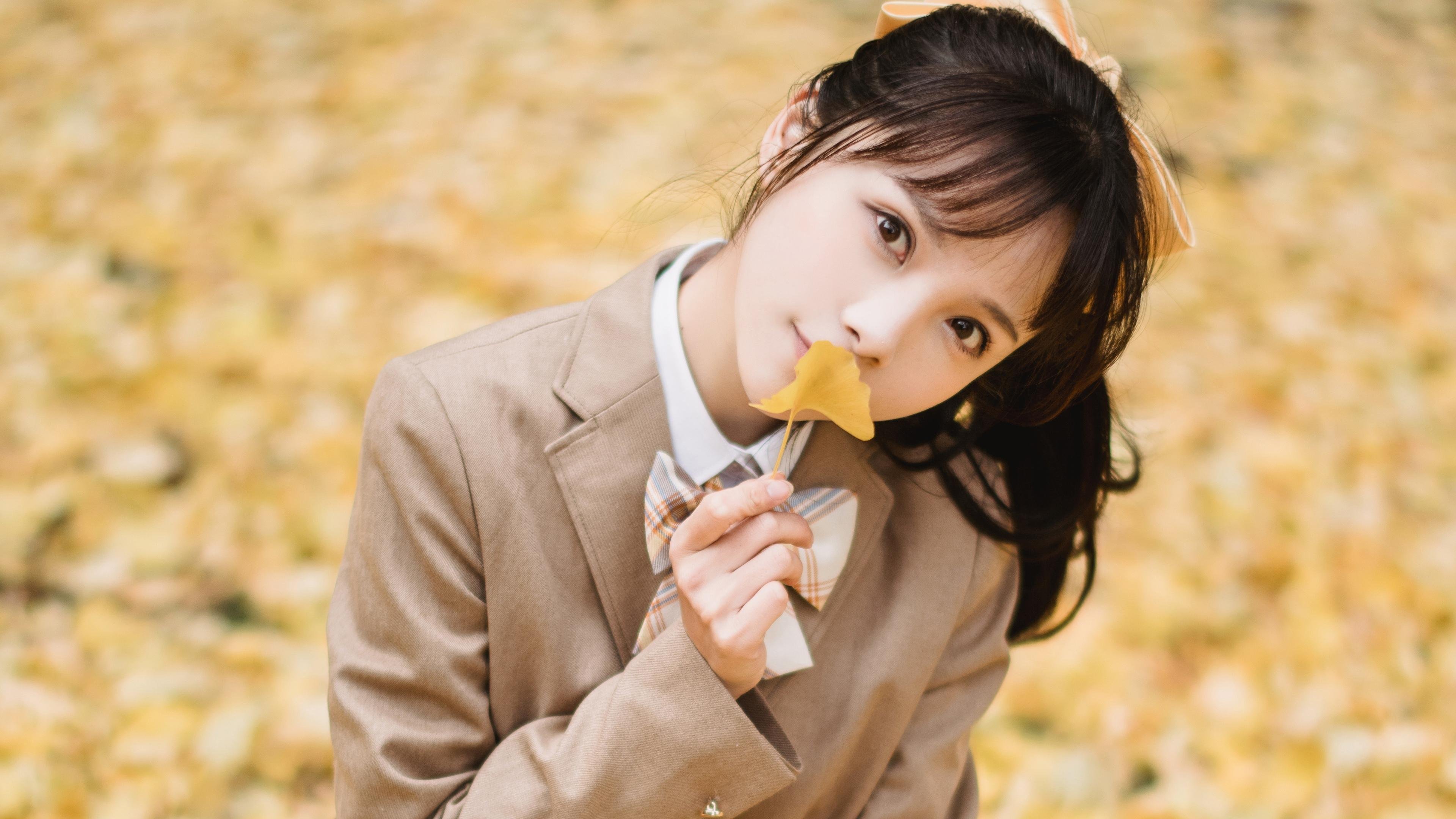 世界杯精彩瞬间合集：绝佳片段一一呈现！，世界杯精彩剪辑