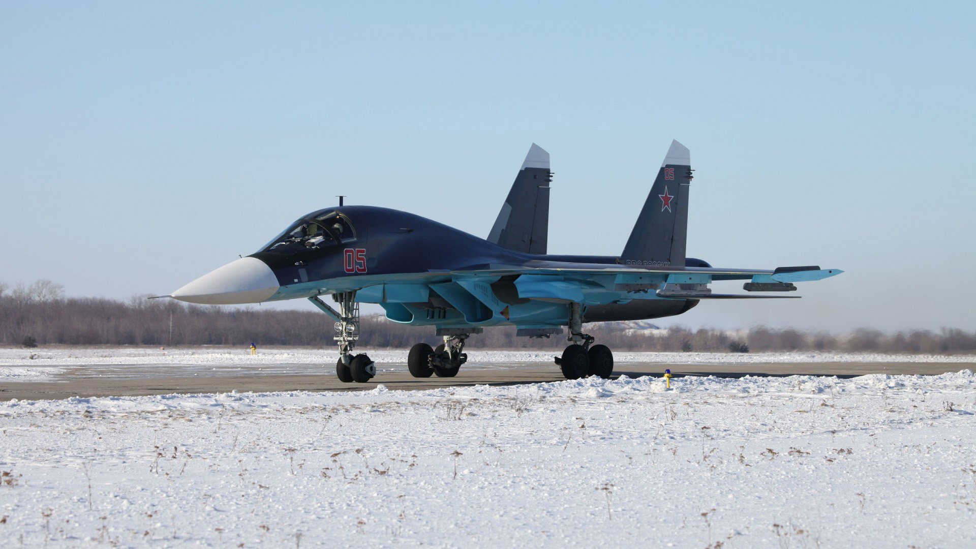 张雨霏参加公益游泳项目呼吁水安全，张雨霏游泳队领军人物